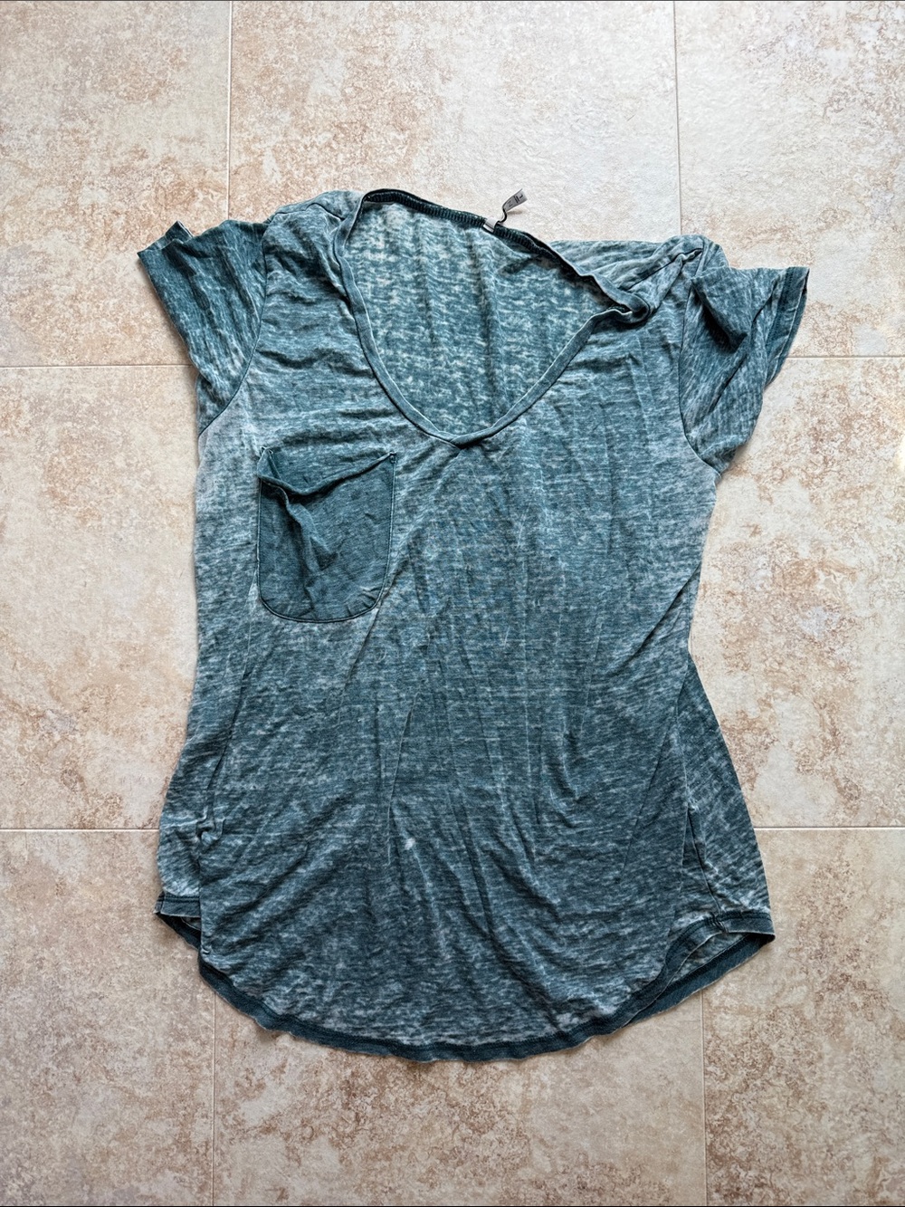 Z Supply Washed V-Neck Pocket Tee in Slate Green